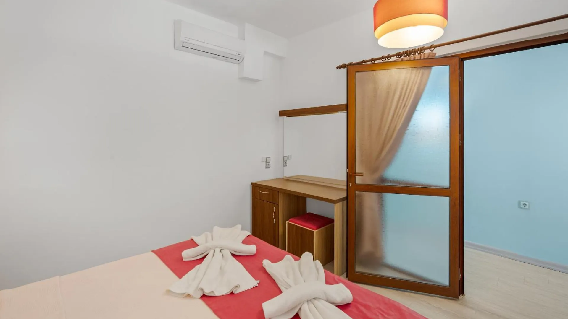 Eden Pyara Hotel Turunc