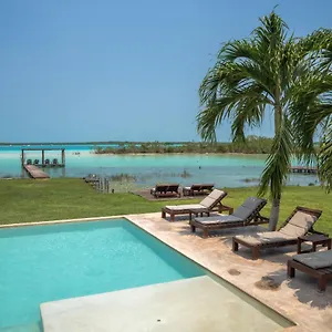 Hotel Casabakal - A Pie De Laguna - *****
