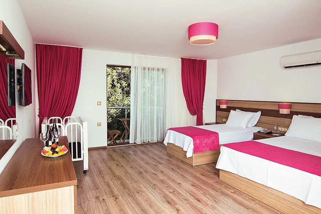 Eden Pyara Hotel Turunç
