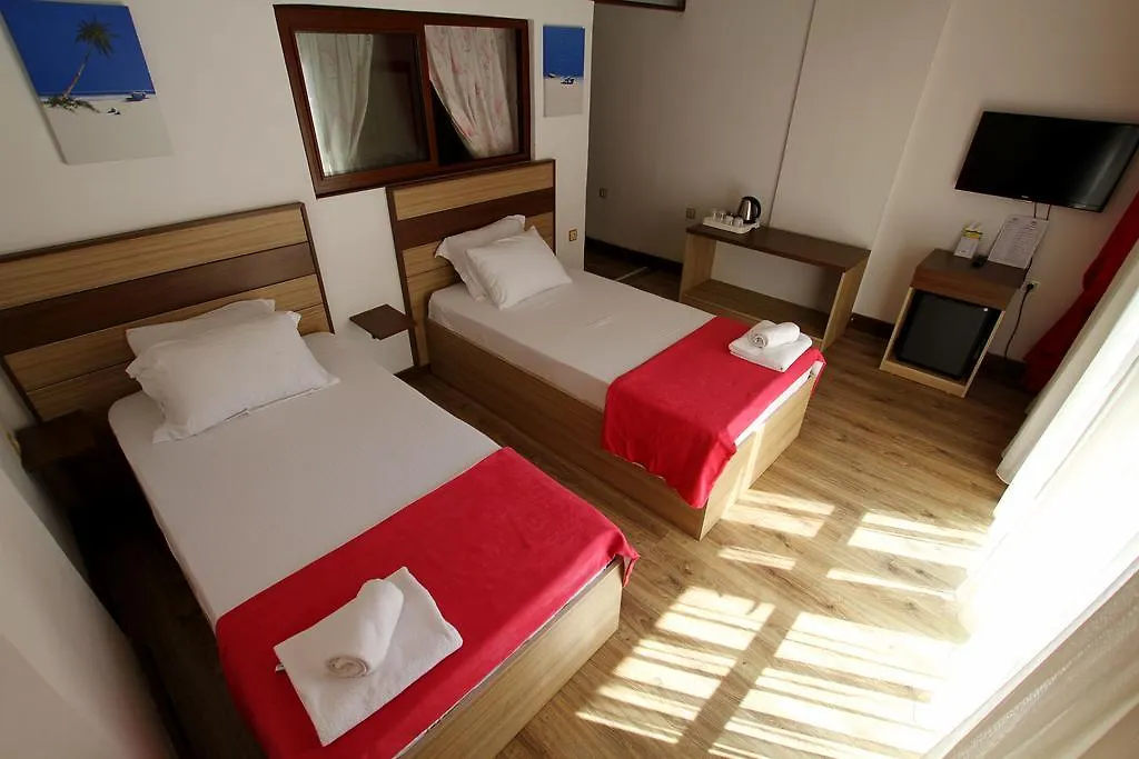 Eden Pyara Hotel Turunç 2*,